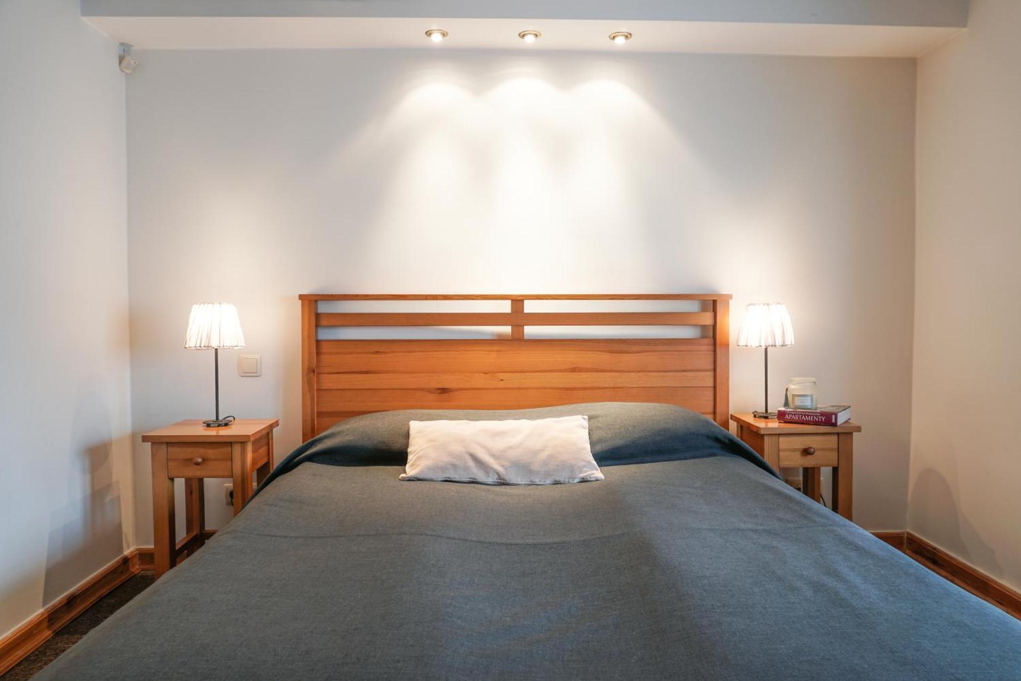 Home & Travel Lodz  Room photo