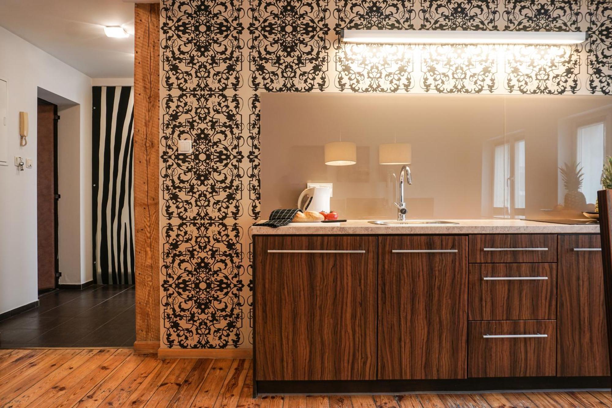 Home & Travel Lodz  Room photo